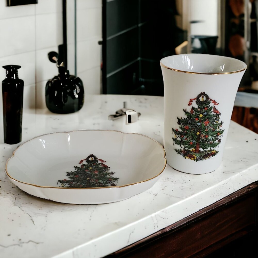 Vintage Christmas Vanity Bathroom Set Soap Dish Tumbler Glass Porcelain Japan